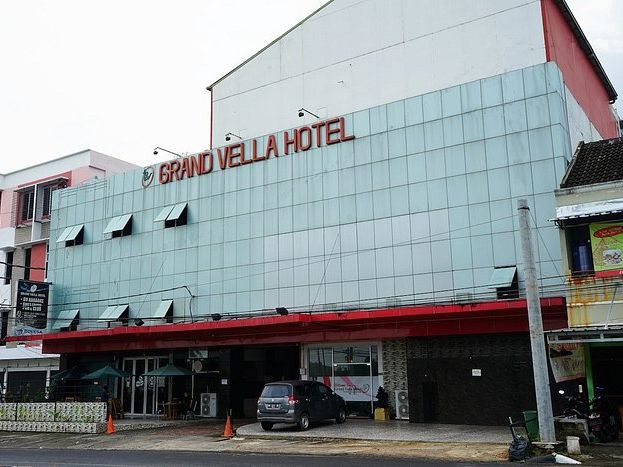 Grand Vella Hotel