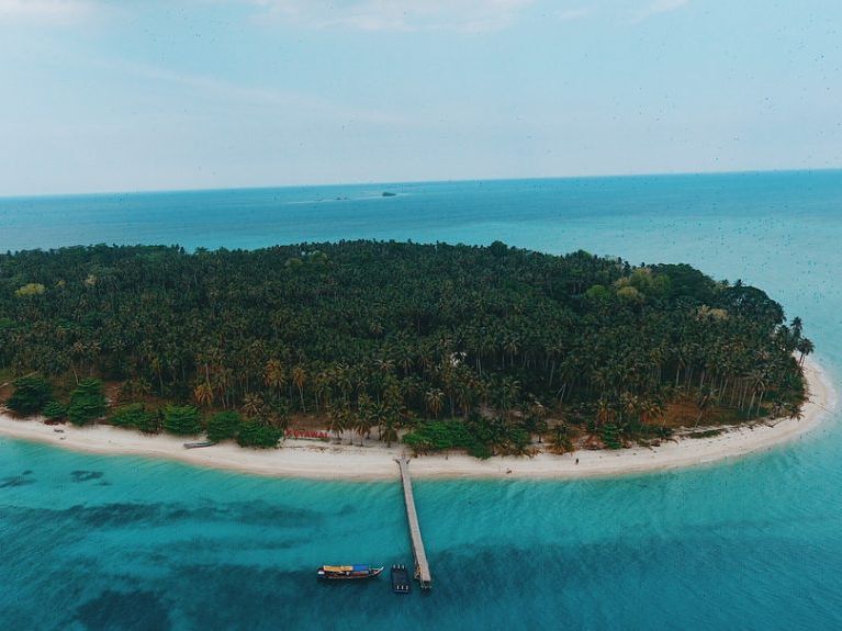 Wisata Bahari